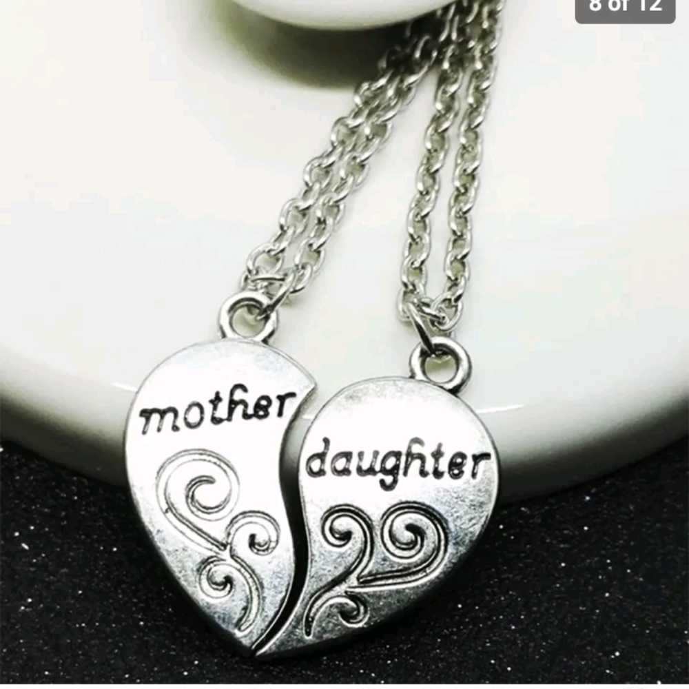 2pc mother daughter necklace